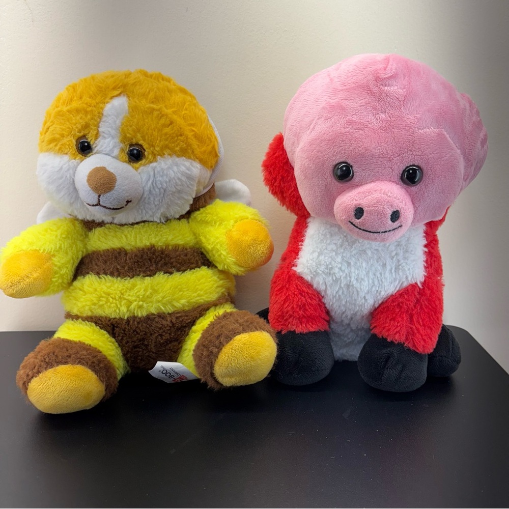 Set of 2 Disguisimals Benny the Corgi & Toto the Pig - Picture 2 of 7